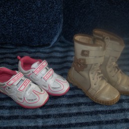 Кроссовки и сапожки