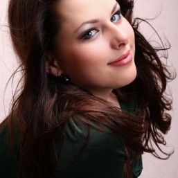 макияж(вечерний, свадебный, выпускной,) наращивание ресниц, эпиляция