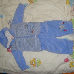 Тёплый костюмчик 