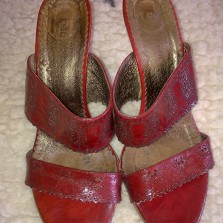 Босоножки кожа