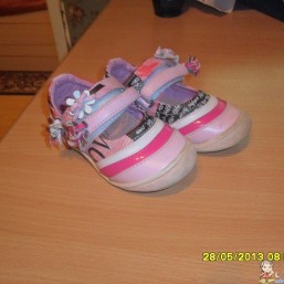 Макасины. Босоножки. р. 20