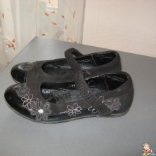 Туфли для девочки р. 34-35