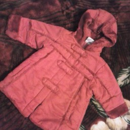 дубленка для девочки на 6 - 24 мес.