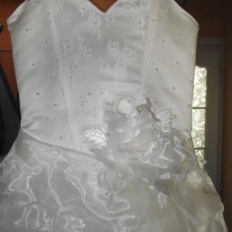 Платье на выпускной 