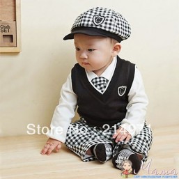 Костюмчик для мальчика от 2.5 до 3-х лет