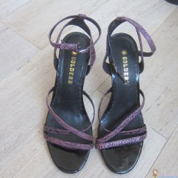 Босоножки р.39