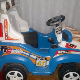 Электромобиль