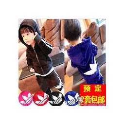 Велюровый Adidas