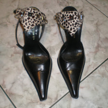 Босоножки женские кожаные в отличном состоянии