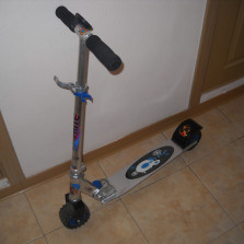 Продам самокат бу