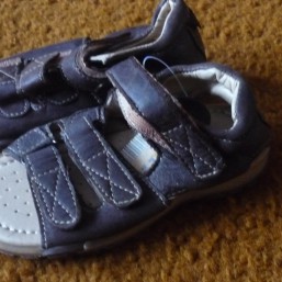 Босоножки мальчуковые р. 28