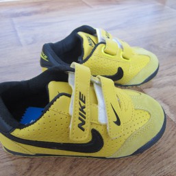 Кроссовки N I K E 