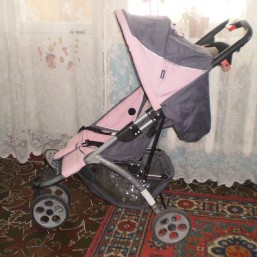 Легкая прогулочная коляска Джоби