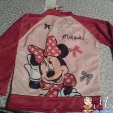 Спортивный костюм микки .Размер 5-6 лет.Цвет ярко розовый. Вид кофты с обеих сторон.