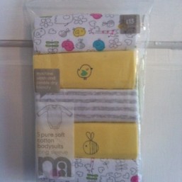 Mothercare бодики на сыночка или дочечку - 3-6 месяцев (до 8 кг)