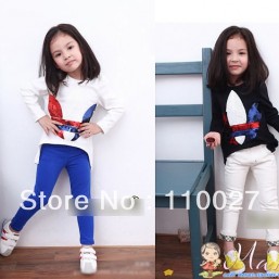 Костюм с синими лосинами 