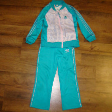 Продам ADIDAS костюм оригинал