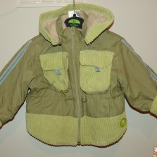 Куртка демисезонная.