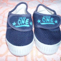 Модные тапки на липучке р. 23