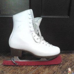 Коньки кожа Botas Dagmar р. 35 и 37
