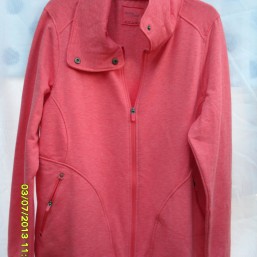 Органик-качество вашей жизни!Кофта из вискозы SPORT TECH Разм: Euro-46, RU-52-54