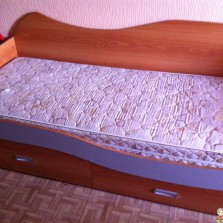 2 КРОВАТИ С ВЕЛАМ. МАТРАСАМИ 