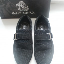 Обувь для мальчика, кроссовки для девочки (разное)