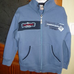 Спортивные кофты