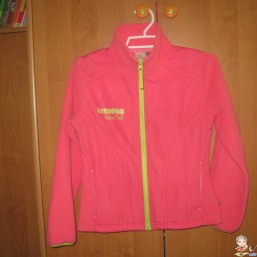 Флисовая курточка на девочку