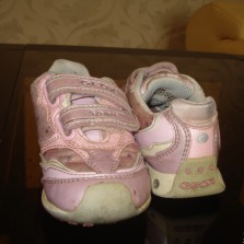 кроссовки GEOX р. 23