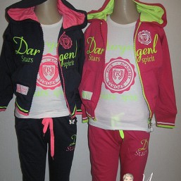 Костюм-тройка размеры 98, 104,110,116 ВЕНГРИЯ