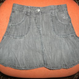 Очень красивая джинсовая юбка в садик