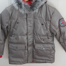 Куртка пуховая на 5 лет