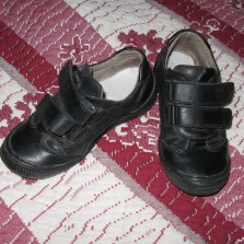 кожан. обувь на мальчика 27-30р