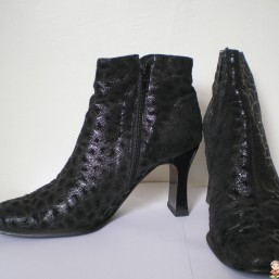 продаю ботиночки