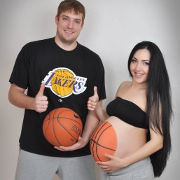 Студийные фотосессии беременных