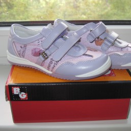 Кроссовки р. 29