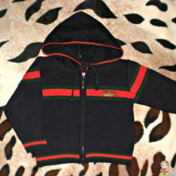 Кофта с капюшоном!