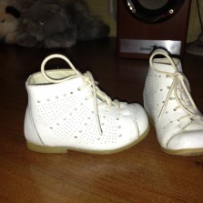 Детские ботиночки р. 18