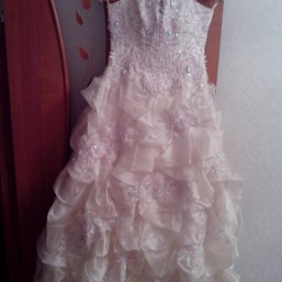 СРОЧНО!!!!!!!!!!!!! Бально-Вечернее платье