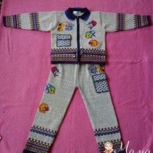 вязаный костюм