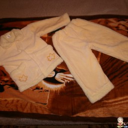 костюм деми.