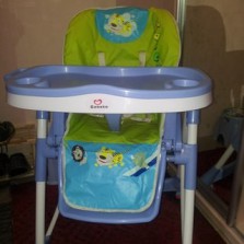 СТУЛЬЧИК ДЛЯ КОРМЛЕНИЯ