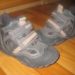 Ботинки демисезонные Geox р. 28