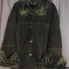 Дубленка короткая, удобная, теплая