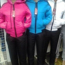 Костюм на синтипоне.