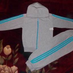 Утепленный костюмчик на мальчика, с начесиком