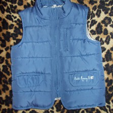 жилетка деми-сезоннная на мальчика