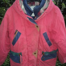 курточки разные для дома(продам за вашу цену)