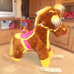 Лошадка-каталка